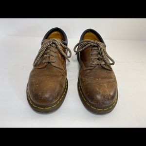 Dr. Martens 5 eye Oxford shoes